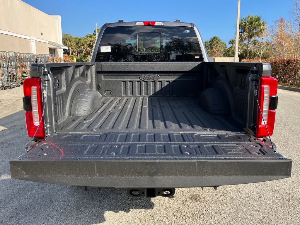 New 2026 Ford F250 Lariat w/ Black Appearance Package image 10