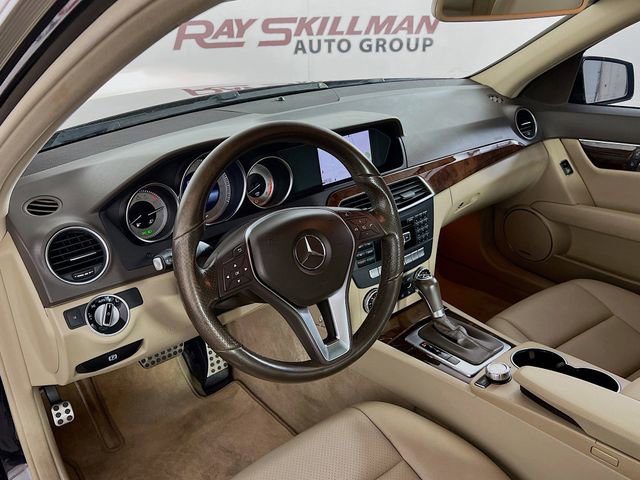 Used 2014 Mercedes-Benz C 300 4MATIC Sedan image 33