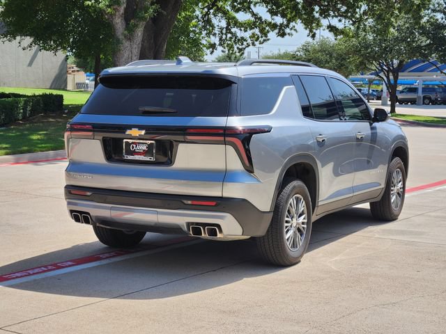 Used 2026 Chevrolet Traverse LT FWD image 14