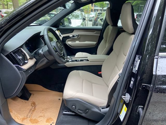 New 2026 Volvo XC90 T8 Plus w/ Protection Package Premier AWD/4WD image 11