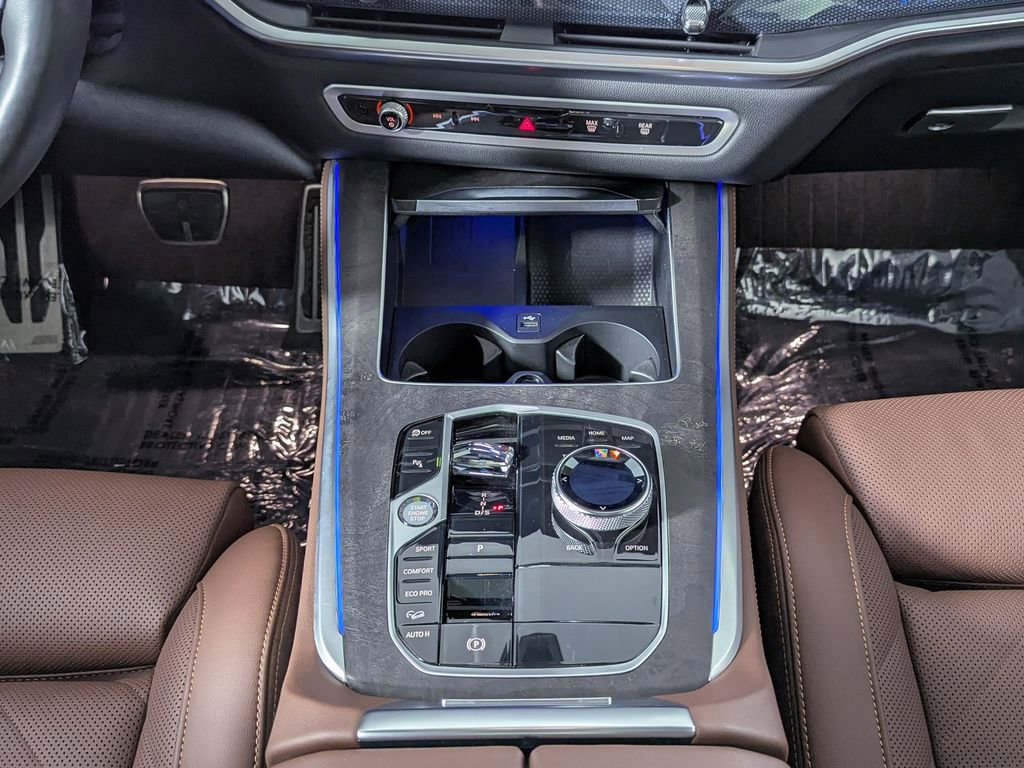 Certified 2024 BMW X5 xDrive40i w/ Executive Package image 41