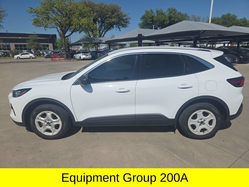 Used 2024 Ford Escape Active FWD image 2
