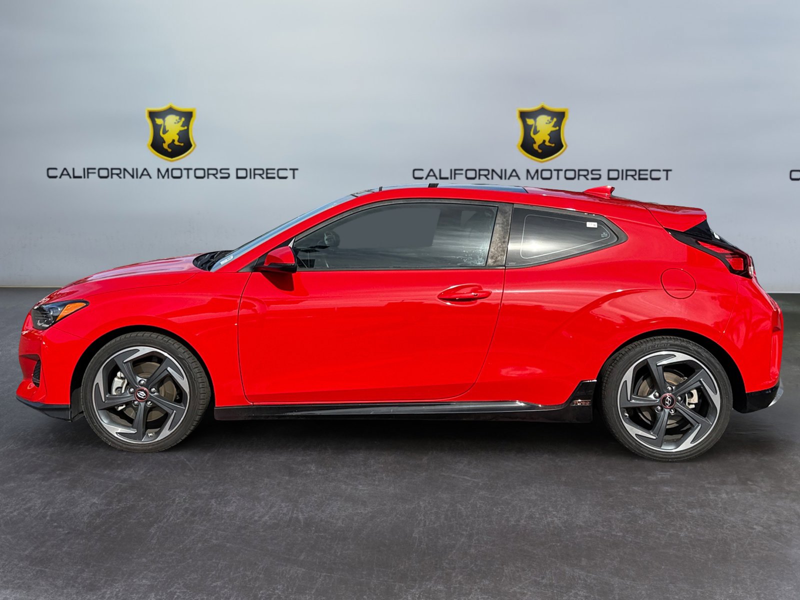 Used 2020 Hyundai Veloster Turbo image 2