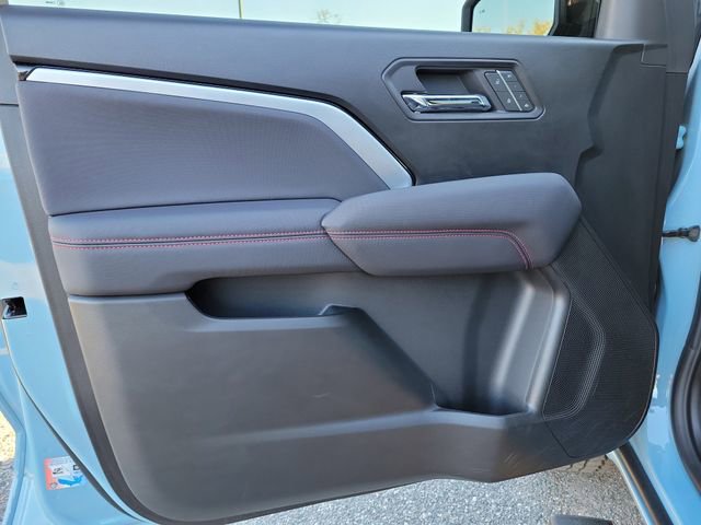 Certified 2025 Chevrolet Colorado Z71 w/ Technology Package image 21