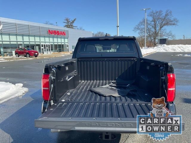 Used 2026 Toyota Tacoma SR5 image 9