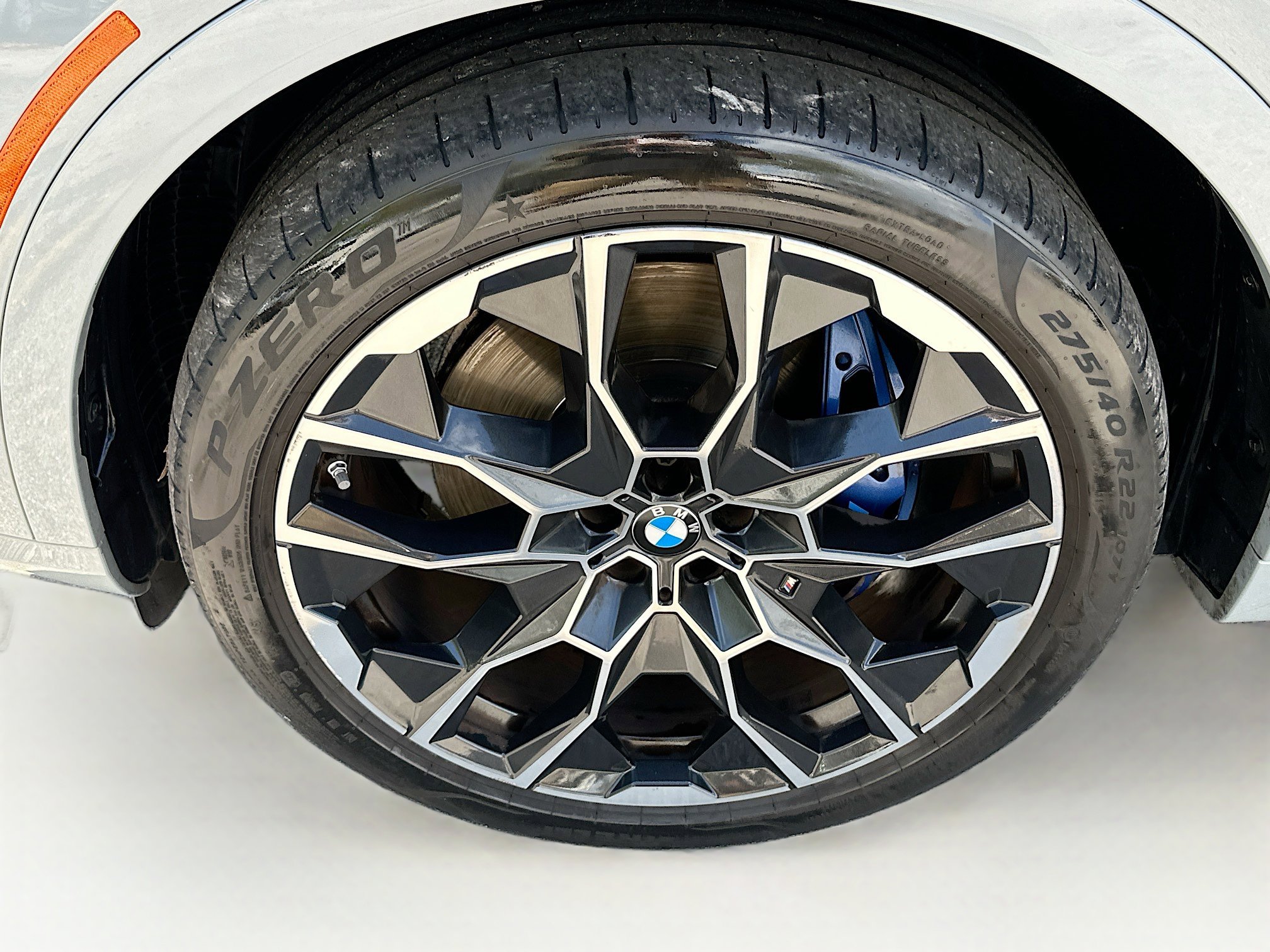 Certified 2024 BMW X7 M60i w/ Executive Package image 36