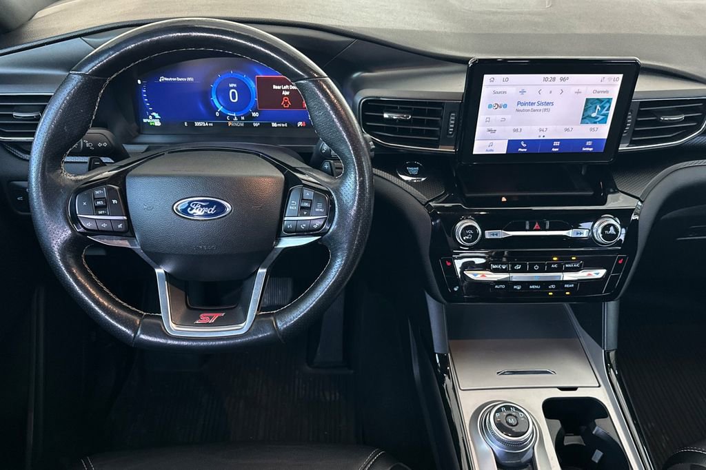 Used 2022 Ford Explorer ST w/ ST Street Pack image 17