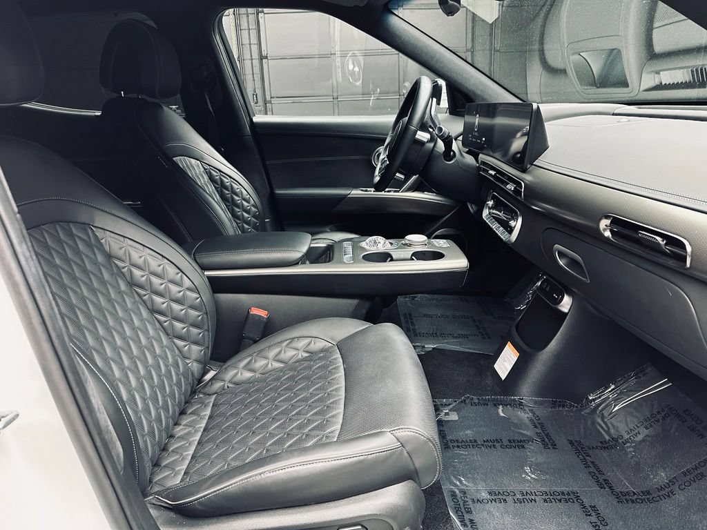 Used 2023 Genesis GV60 Performance AWD/4WD image 18