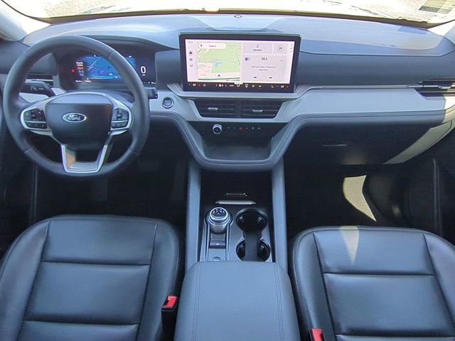Certified 2025 Ford Explorer Active w/ Active Comfort Package image 18
