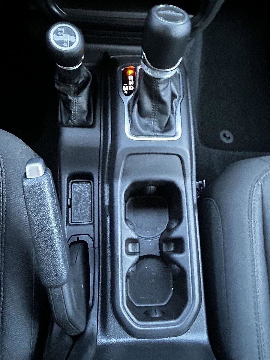 New 2023 Jeep Gladiator Sport AWD/4WD image 24