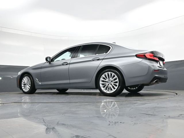 Used 2023 BMW 530i xDrive image 32