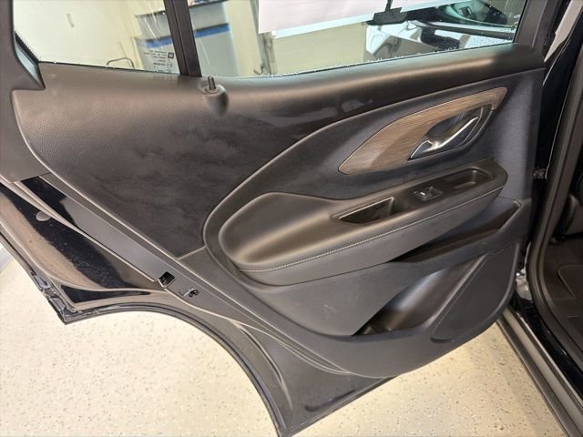 Used 2023 GMC Terrain Denali w/ Denali Premium Package image 47