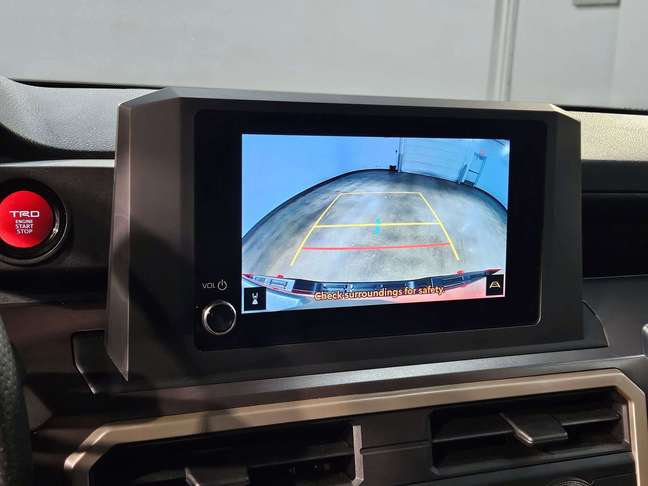 Certified 2024 Toyota Tacoma TRD Off-Road image 30