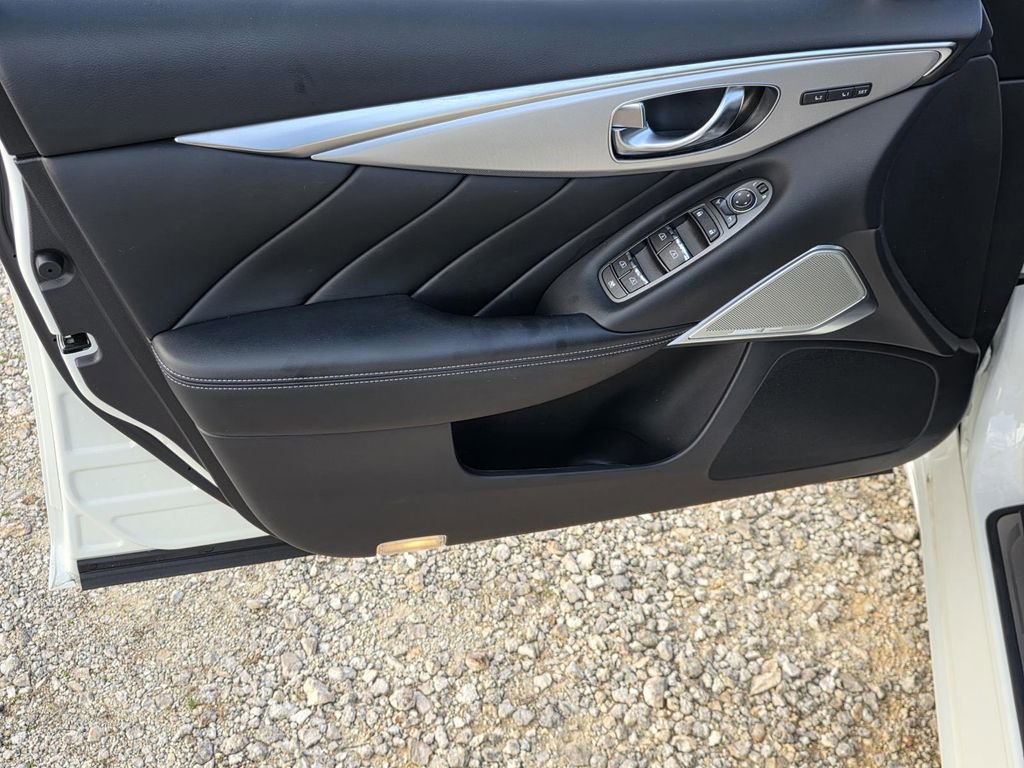Used 2023 INFINITI Q50 Luxe w/ Cargo Package image 35