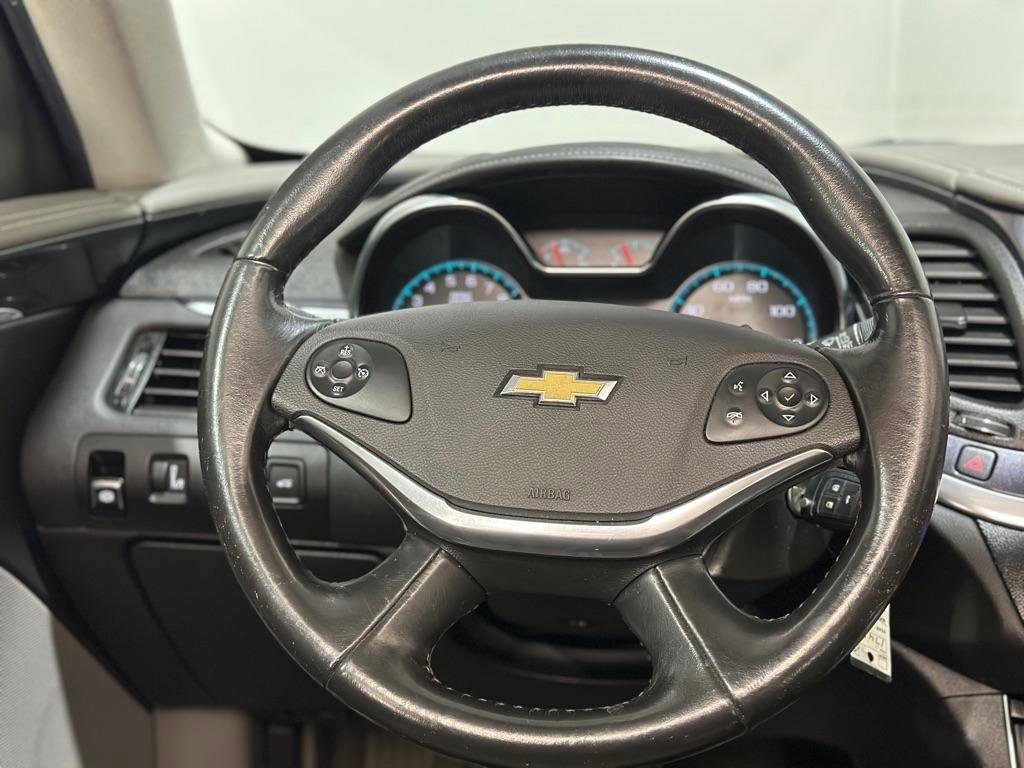 Used 2017 Chevrolet Impala LT FWD image 14
