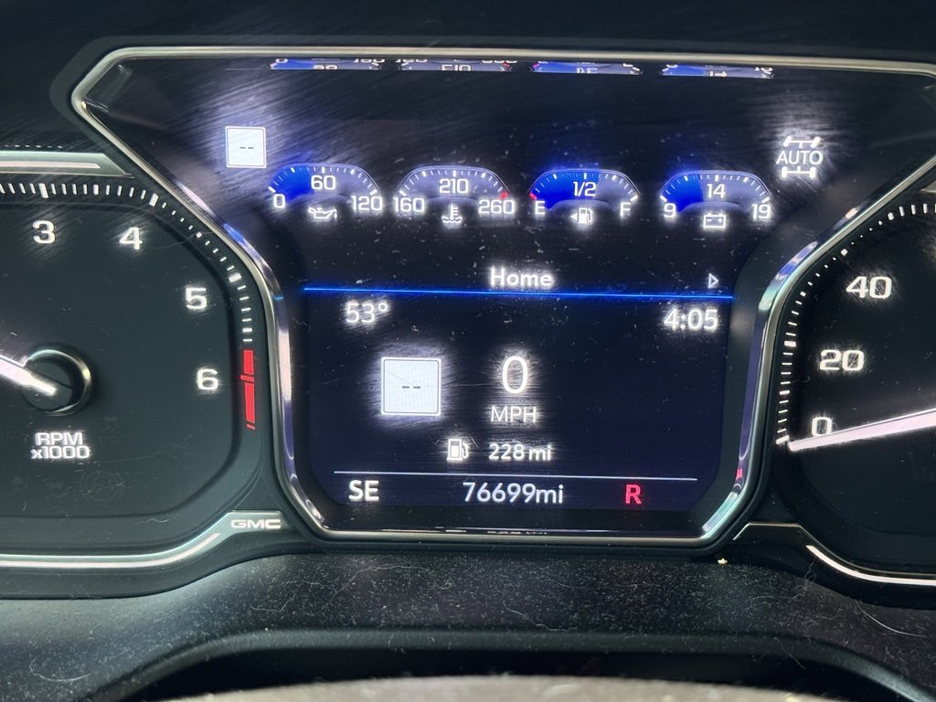 Used 2021 GMC Yukon Denali w/ Denali Premium Package image 17