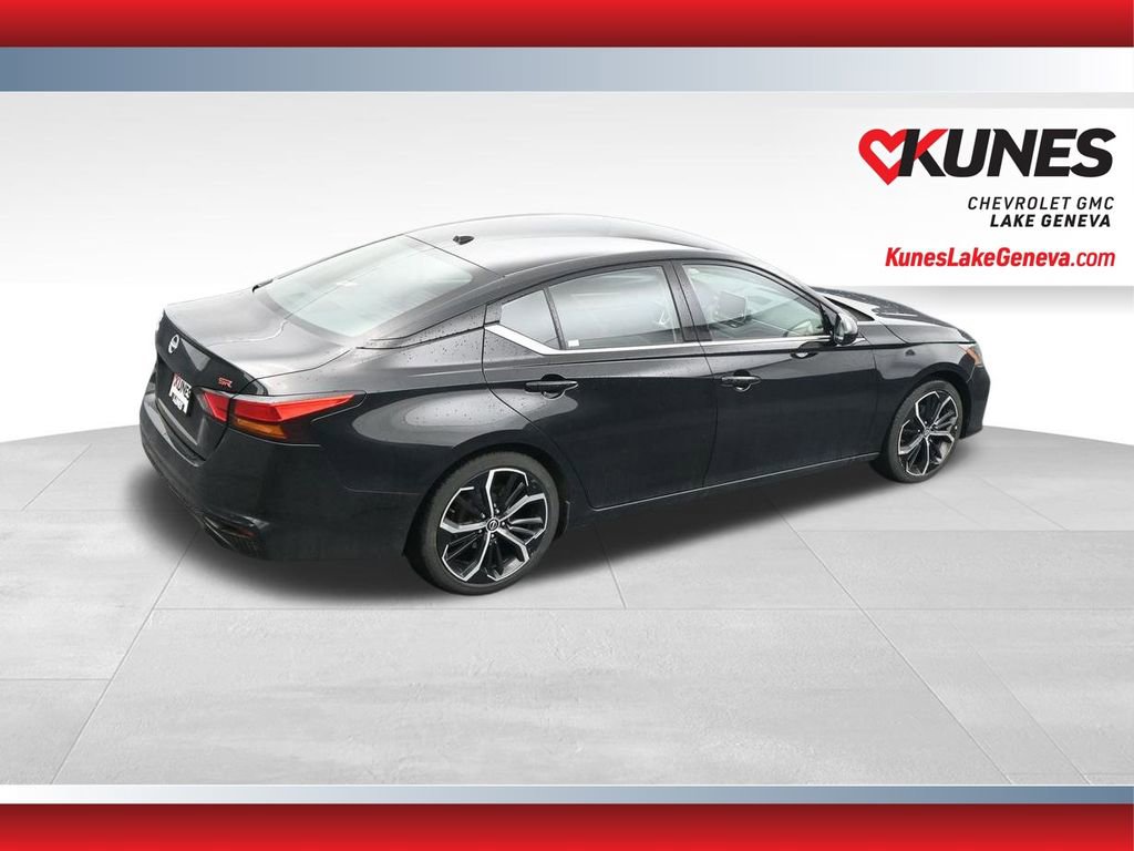 Used 2024 Nissan Altima 2.5 SR image 40