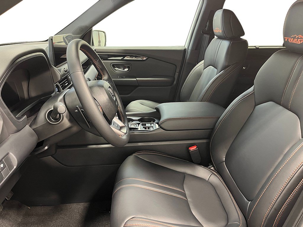 New 2026 Honda Pilot TrailSport image 15