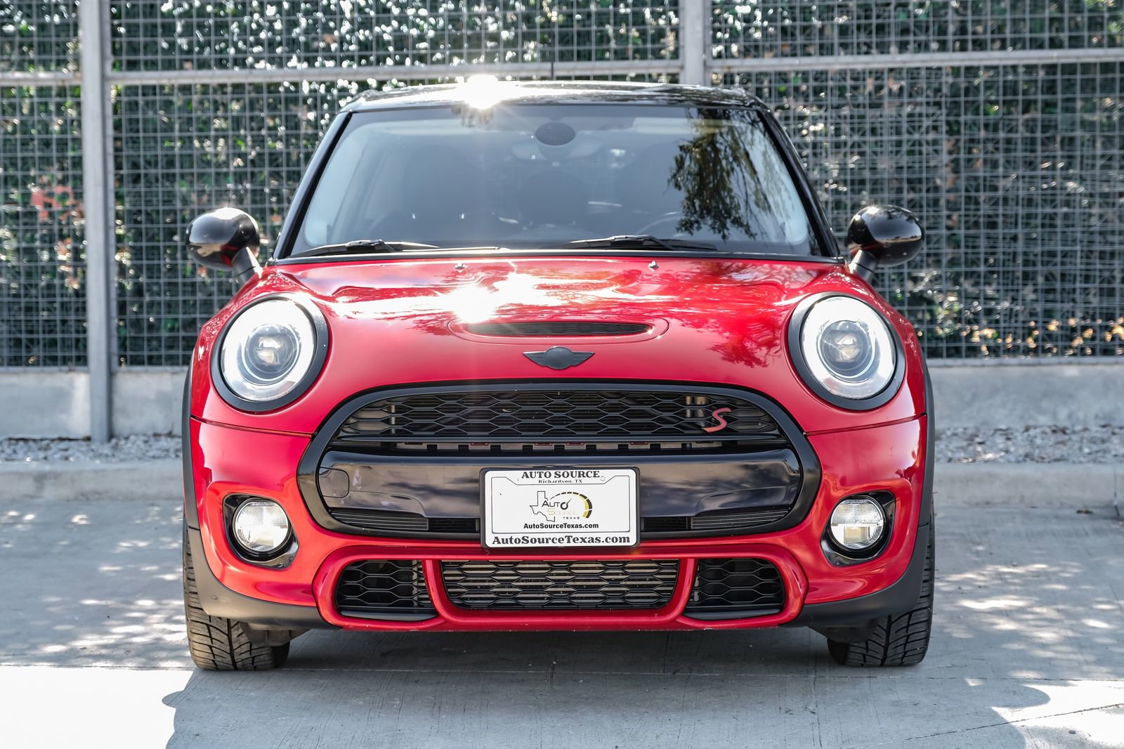 Used 2015 MINI Cooper S image 6