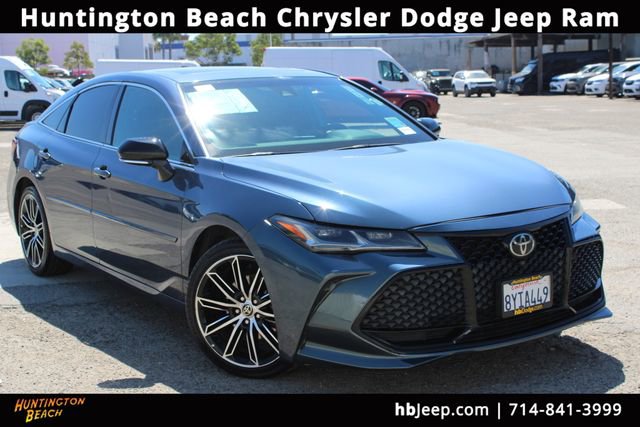 Used 2021 Toyota Avalon Touring w/ Advanced Safety Package image 1