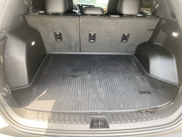 Used 2025 Chevrolet Equinox ACTIV w/ LPO, Floor Liner Package FWD image 27
