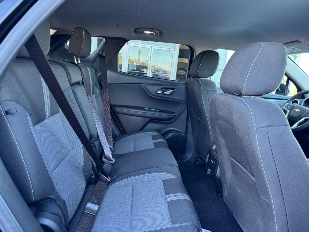 Used 2024 Chevrolet Blazer LT w/ Convenience Package image 13