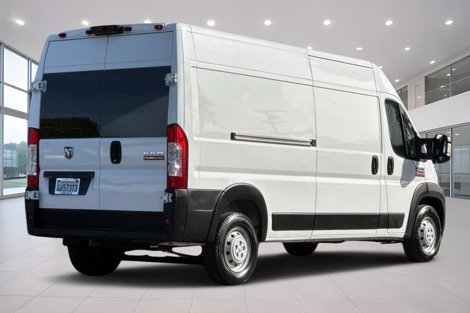 Used 2021 RAM ProMaster 2500 FWD image 4