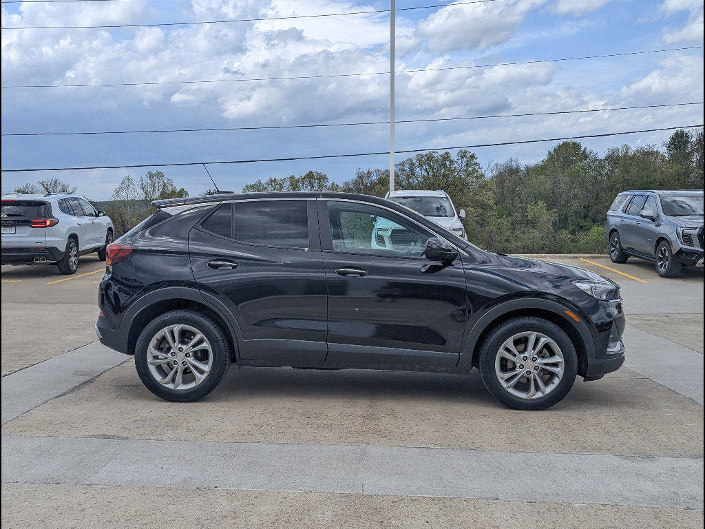 Used 2023 Buick Encore GX Preferred w/ Cold Weather Comfort Package FWD image 6