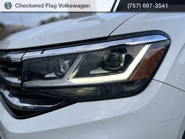 Used 2022 Volkswagen Atlas Cross Sport SE image 11