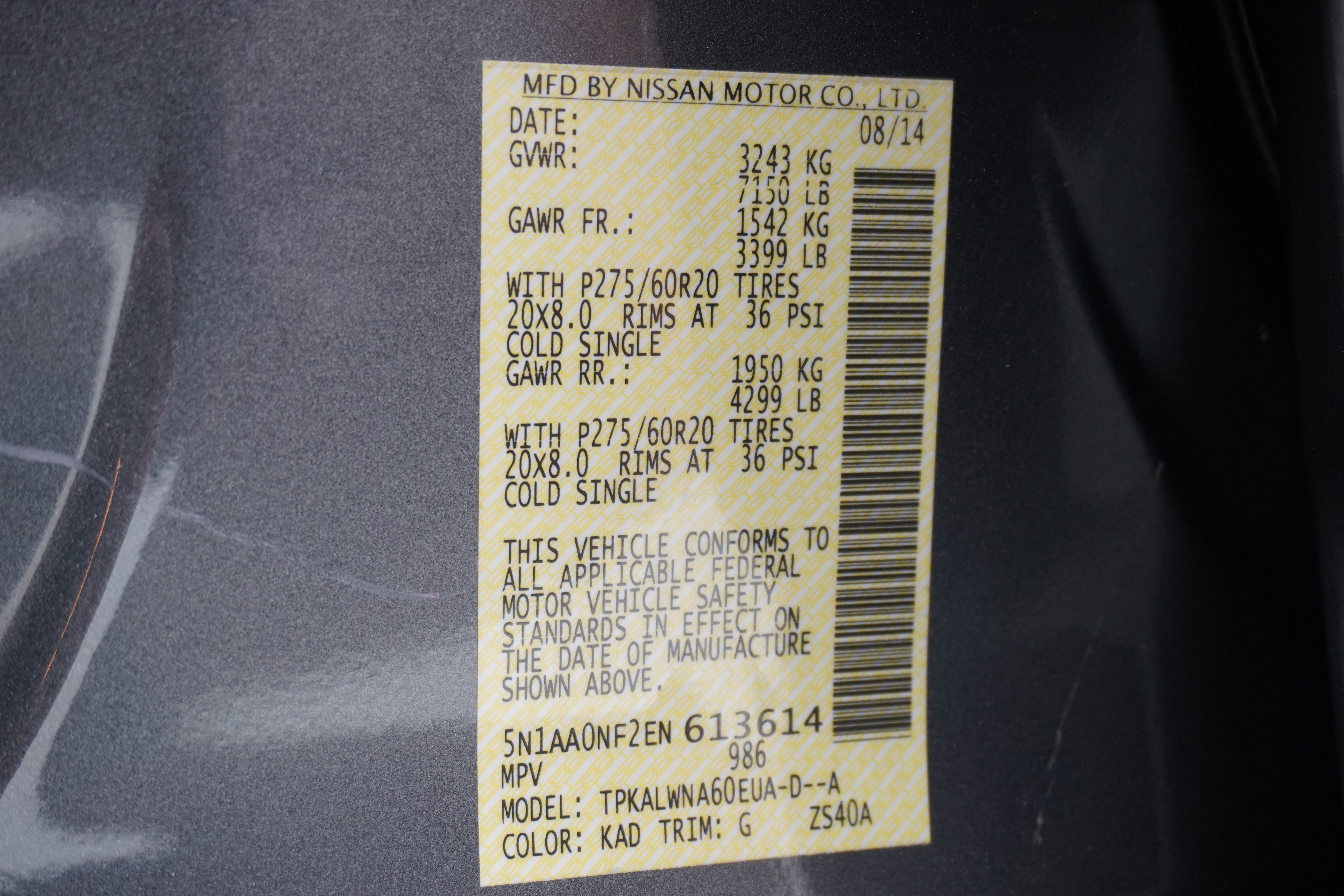 Used 2014 Nissan Armada Platinum w/ 2nd Row Captain Seat Package RWD image 30