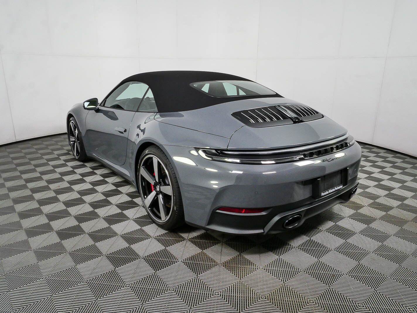 Certified 2026 Porsche 911 Carrera 4S AWD/4WD image 3