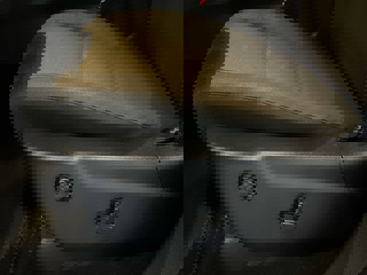 Used 2023 Dodge Durango GT image 12