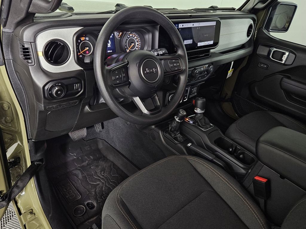 Used 2026 Jeep Wrangler Sport AWD/4WD image 7