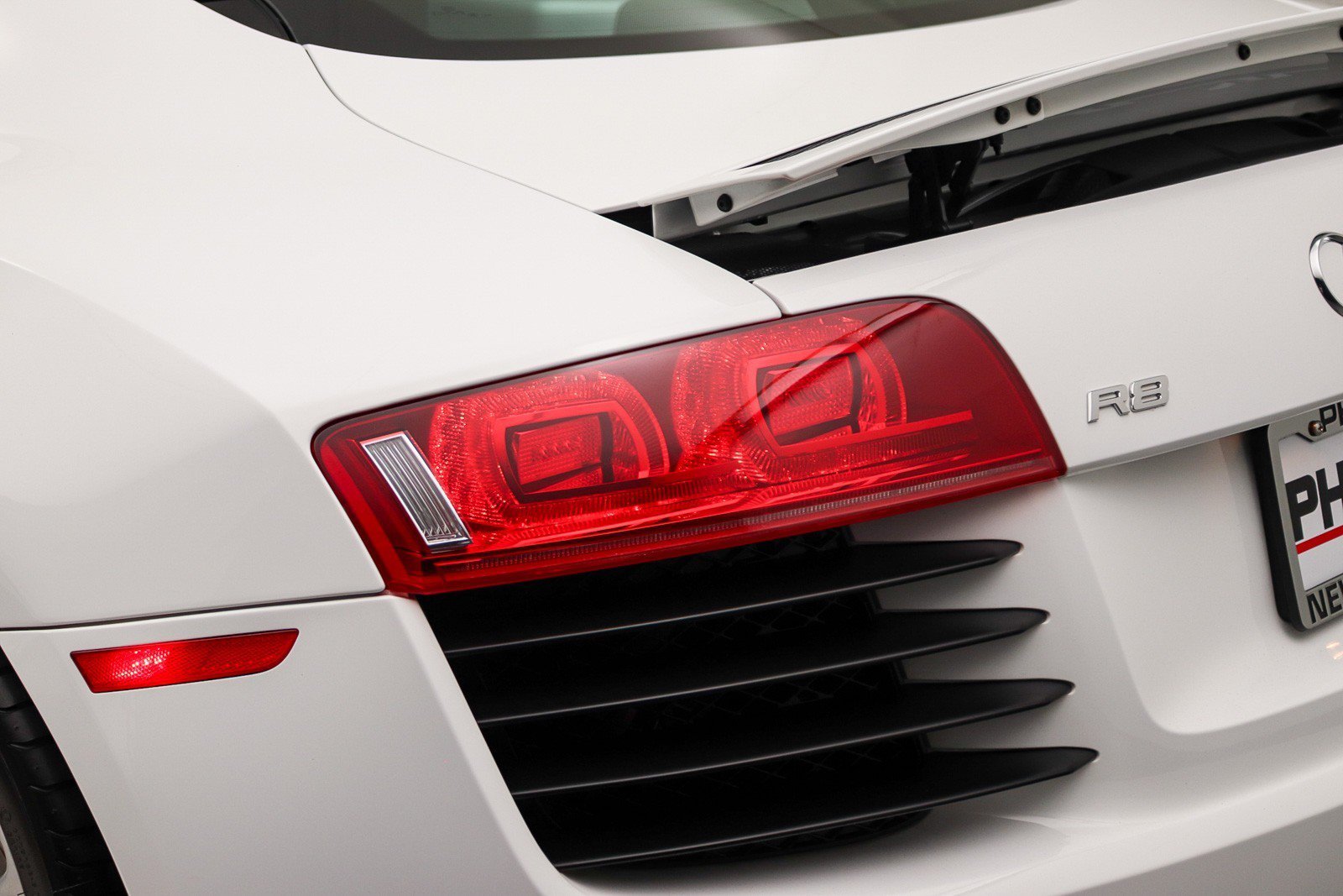 Used 2009 Audi R8 V8 AWD/4WD image 12
