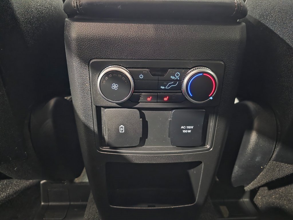 Used 2020 Ford Explorer Platinum image 40