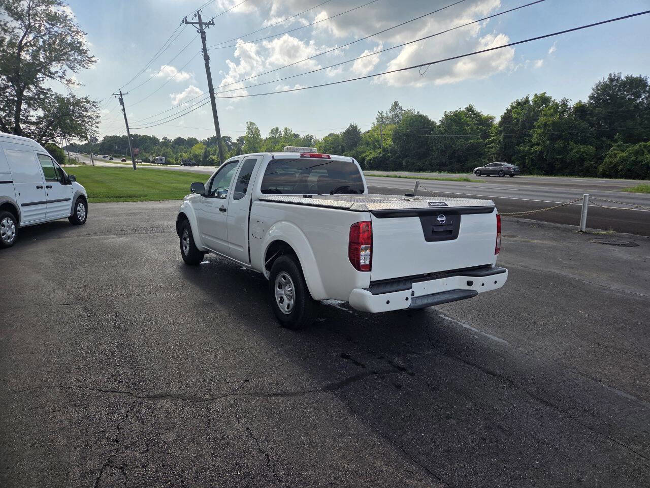 Used 2018 Nissan Frontier S image 5