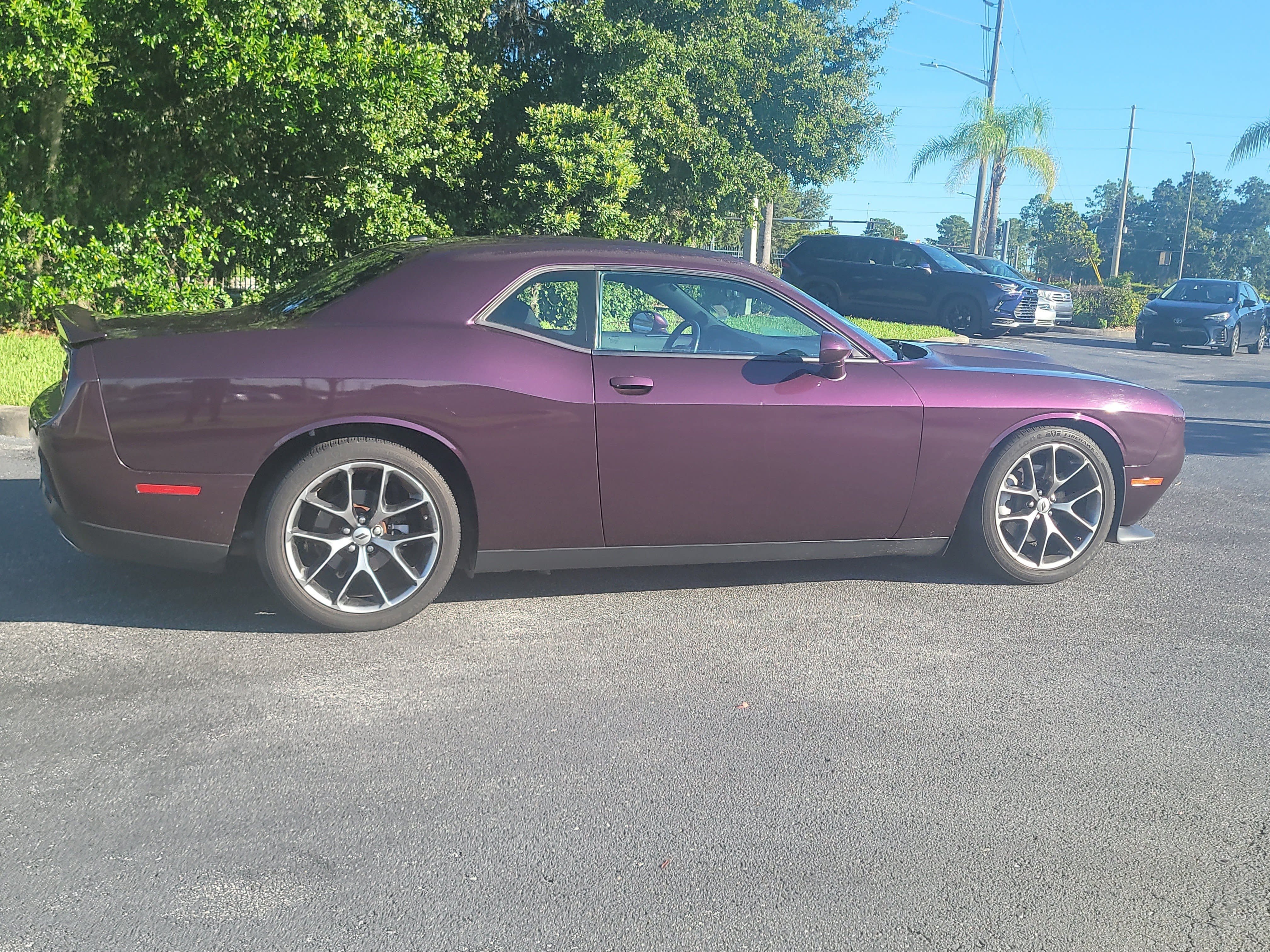 Used 2022 Dodge Challenger GT RWD image 8