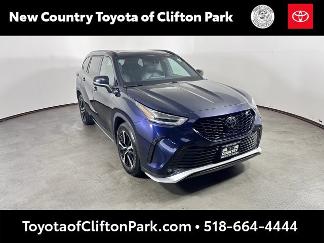 Used 2021 Toyota Highlander XSE