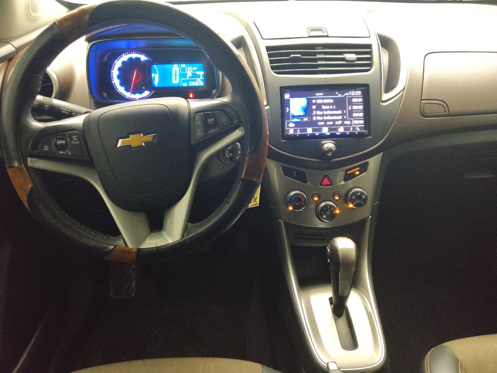 Used 2015 Chevrolet Trax LT w/ LT Plus Package FWD image 22