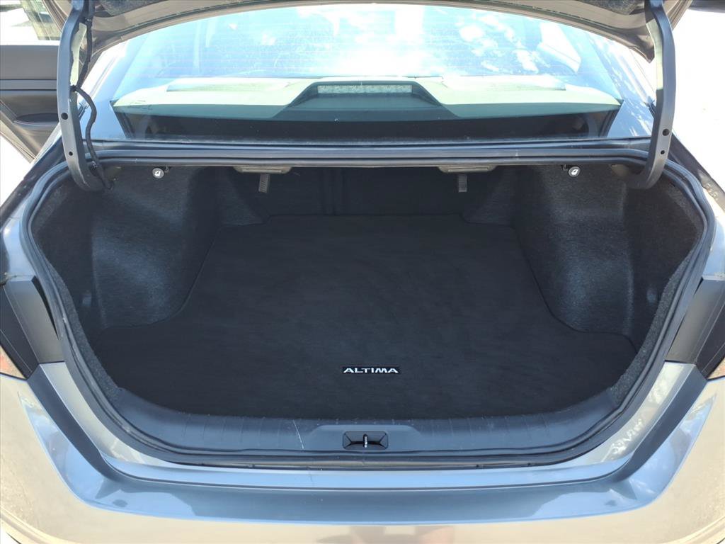 Used 2024 Nissan Altima 2.5 SR w/ SR Premium Package FWD image 13