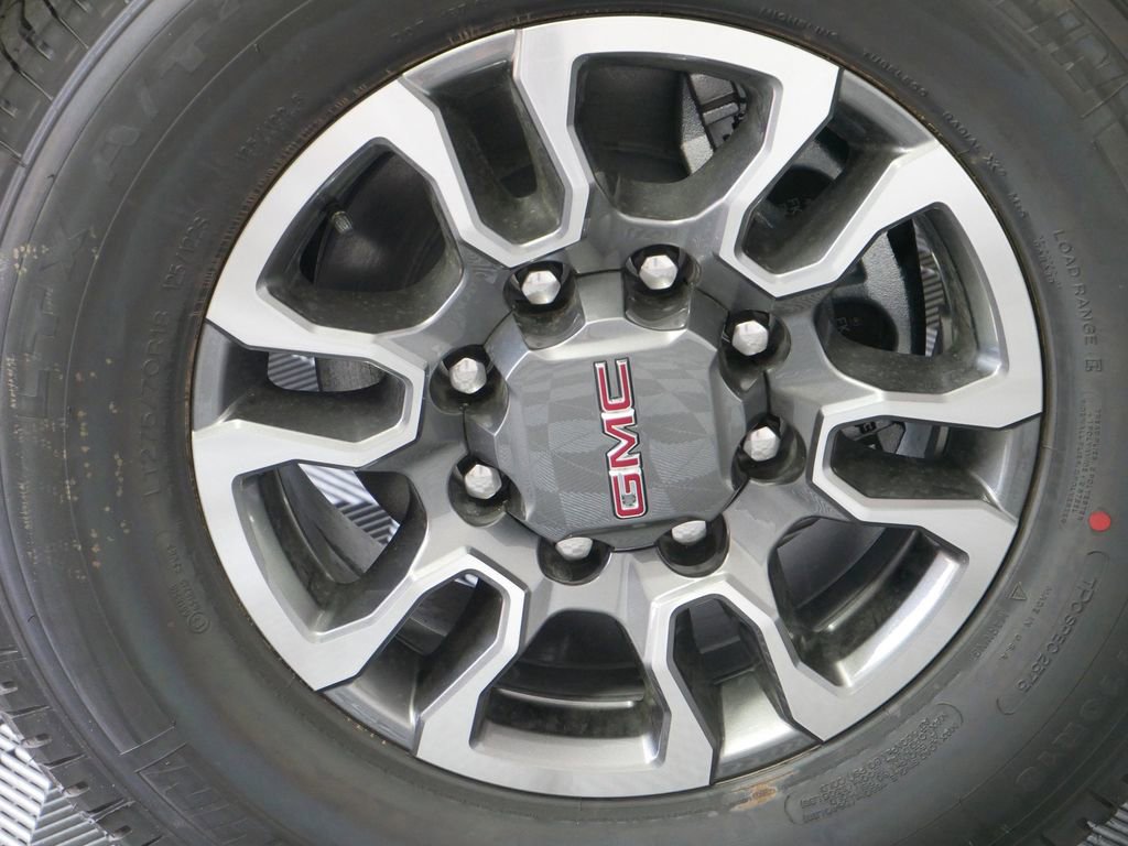 New 2025 GMC Sierra 3500 SLE w/ SLE Convenience Package image 9