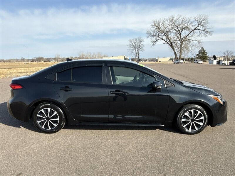 Used 2020 Toyota Corolla L image 10