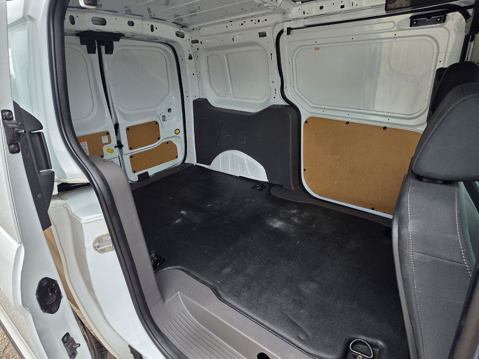 Used 2020 Ford Transit Connect XLT FWD image 26