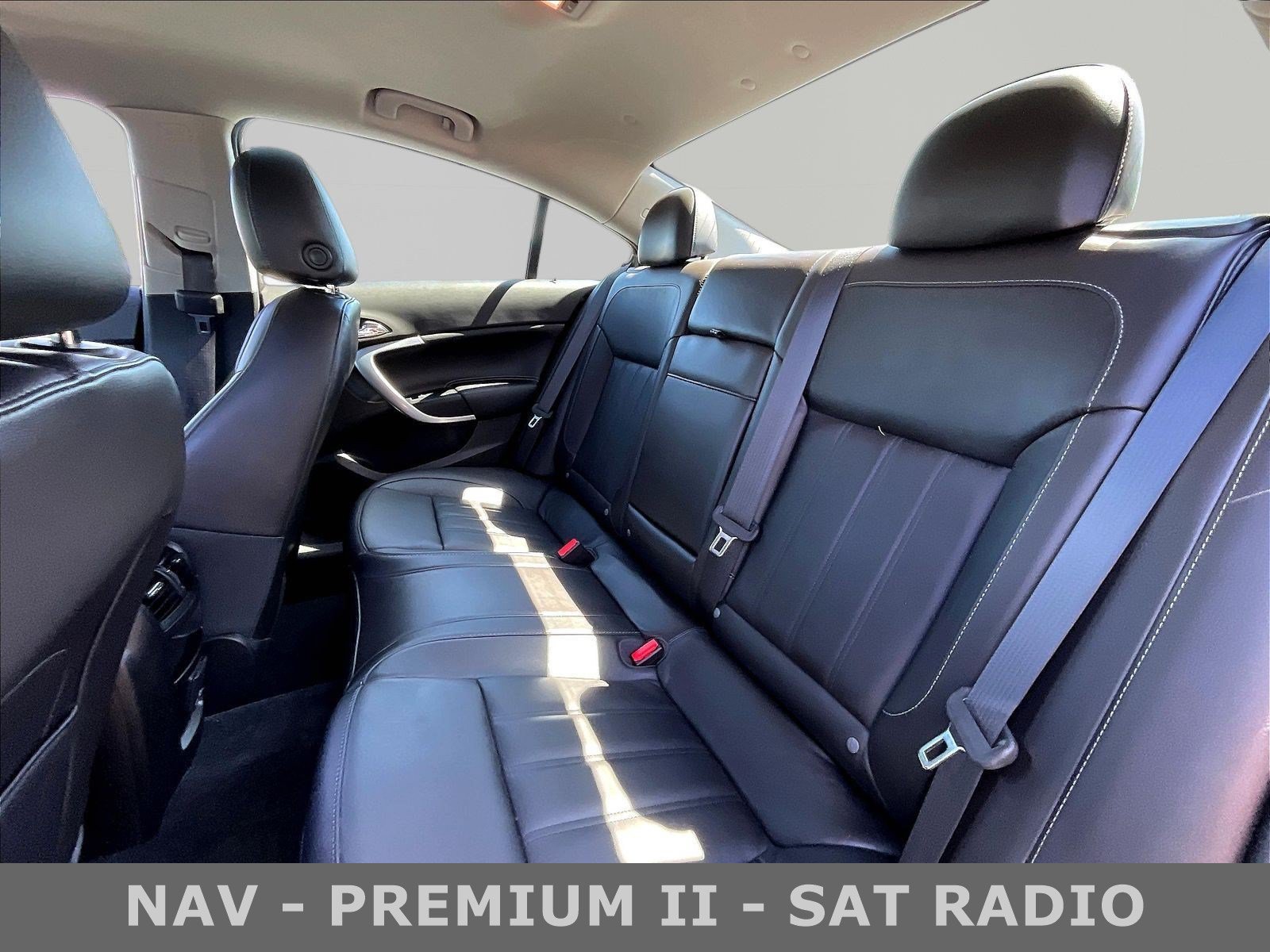 Used 2017 Buick Regal Premium w/ Driver Confidence Package #1 FWD image 22