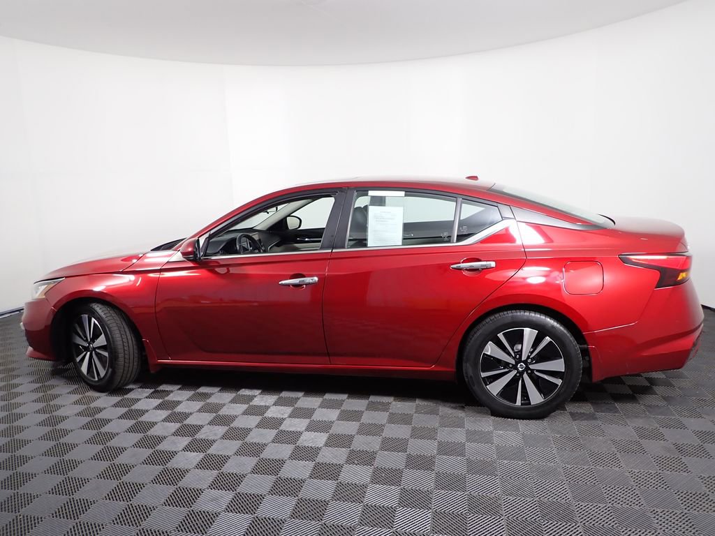 Used 2021 Nissan Altima 2.5 SV w/ SV Premium Package FWD image 14
