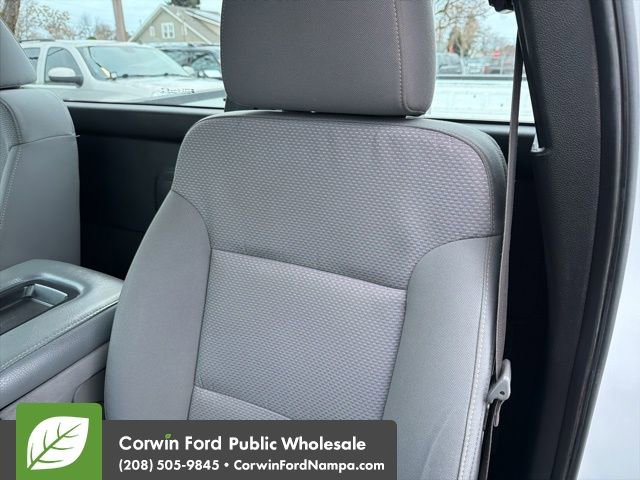 Used 2017 Chevrolet Silverado 1500 W/T w/ Trailering Package image 23