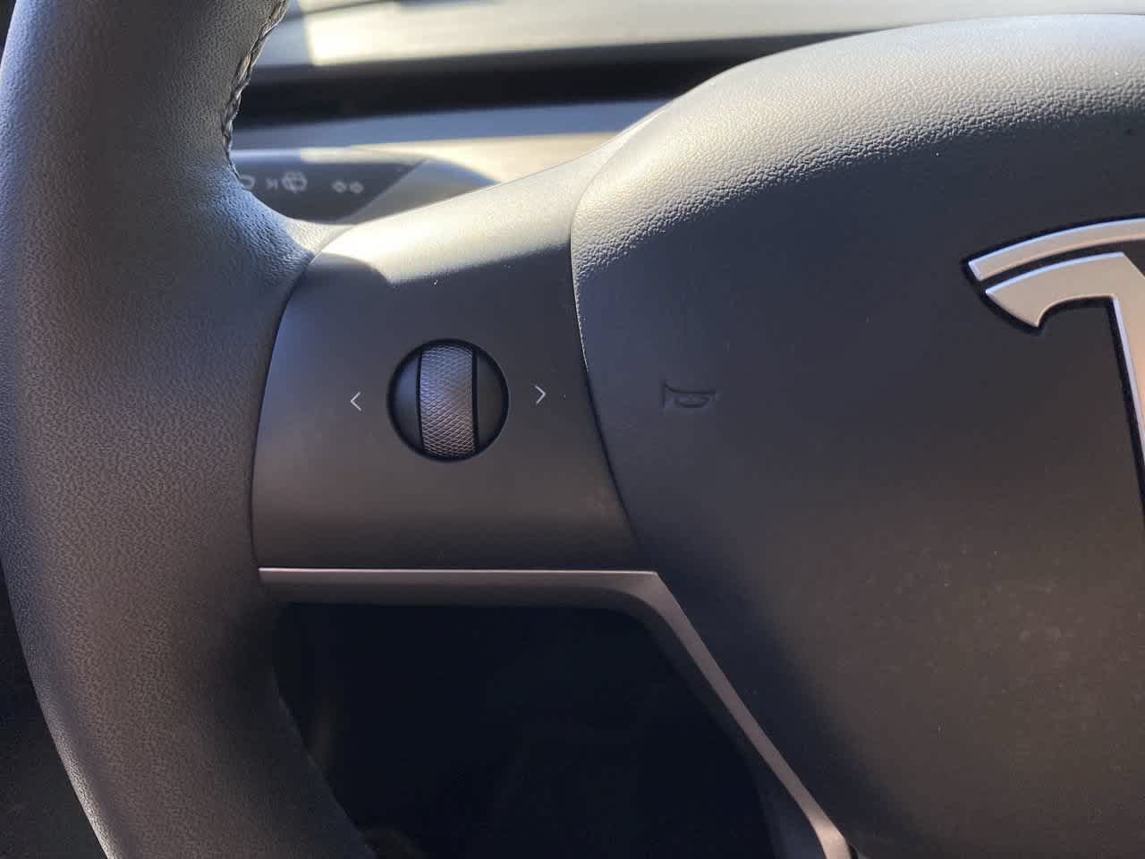 Used 2023 Tesla Model 3 Standard Range RWD image 19