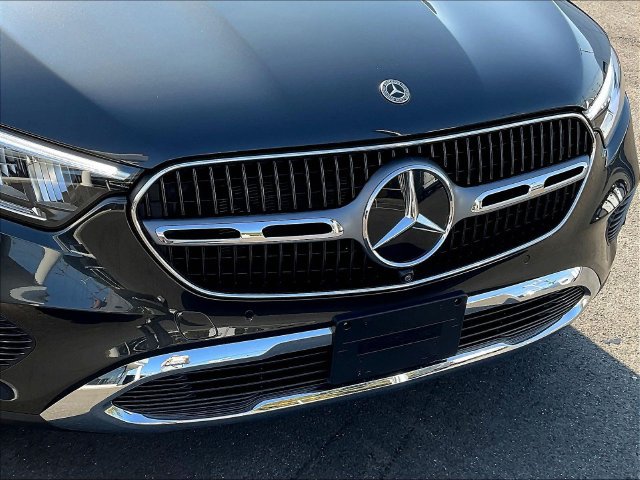 Used 2026 Mercedes-Benz GLC 300 4MATIC image 35