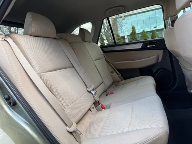 Used 2019 Subaru Outback 2.5i Premium image 43