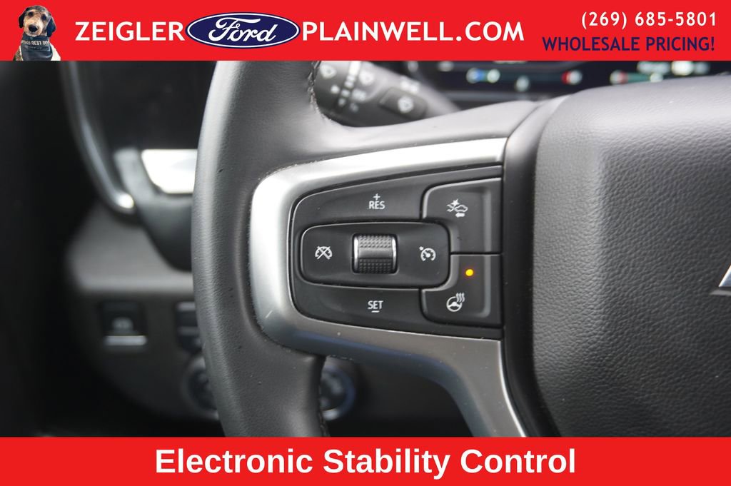 Used 2025 Chevrolet Silverado 1500 LT image 16